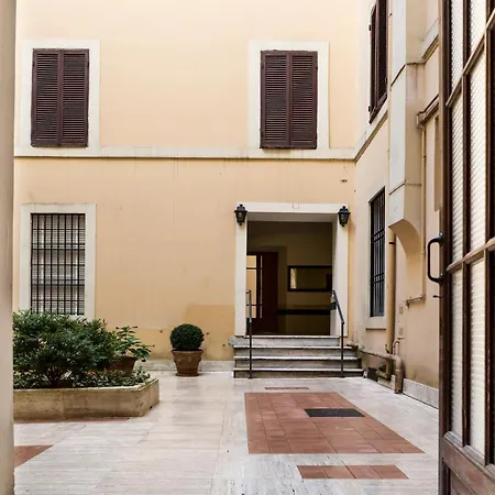 Lahouse Rome By Premium Suites Collection